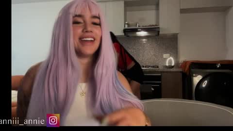 JEANNE no olvides seguirme dont forget follow me  uu online show from 05/04/26, 11:01
