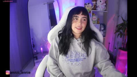JEANNE no olvides seguirme dont forget follow me  uu online show from 06/08/26, 01:28
