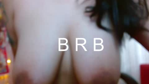 Snapshot of anniehh_ chatting on 09/16/25, 06:31   Annie  Independent model Hello all offline tokens are appreciated  thank you for your support.33 online show from 09/16/25, 06:31