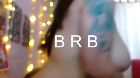 Snapshot of anniehh_ chatting on 10/09/25, 10:02   Annie  Independent model Hello all offline tokens are appreciated  thank you for your support.33 online show from 10/09/25, 10:02