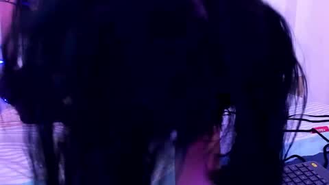 Annie online show from 01/13/25, 02:42