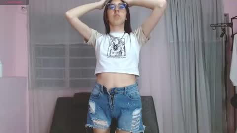 Annie Sparkle online show from 07/26/26, 12:08