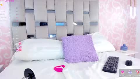  ANNIE  online show from 07/01/26, 04:58
