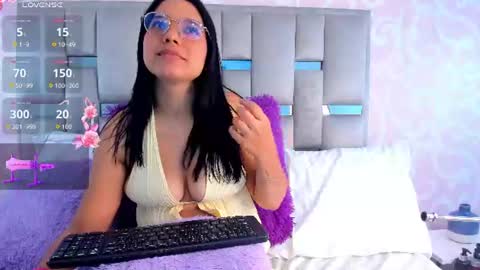  ANNIE  online show from 07/12/26, 08:55
