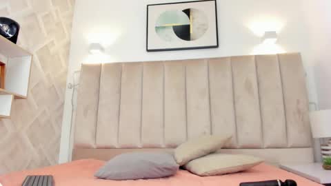 Snapshot of anniie_queen chatting on 11/12/25, 02:34 Annie Queen online show from 11/12/25, 02:34