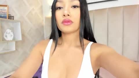 Annie Queen online show from 06/24/26, 03:16