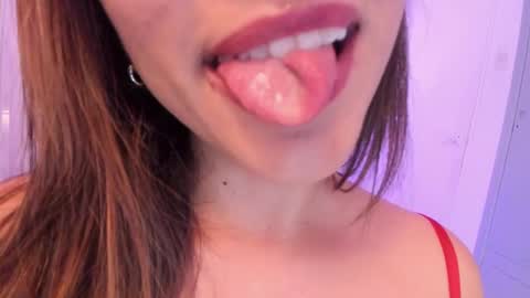 Annie Banannie p online show from 02/11/25, 01:52