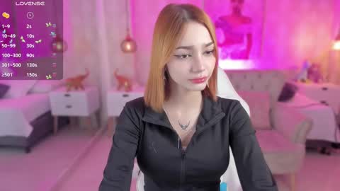 VIVIANNA online show from 02/18/25, 03:21