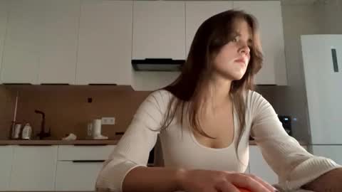 Leila Bruno online show from 09/14/25, 03:11
