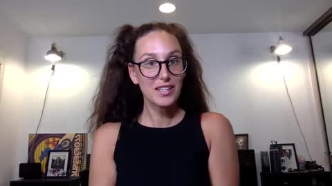 Snapshot of annmarieferrara chatting on 09/19/25, 02:35 Ann online show from 09/19/25, 02:35