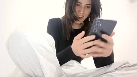 Snapshot of annrousse chatting on 09/25/25, 02:15 annrousse online show from 09/25/25, 02:15