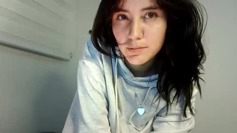 Snapshot of annrousse chatting on 10/07/25, 02:42 annrousse online show from 10/07/25, 02:42