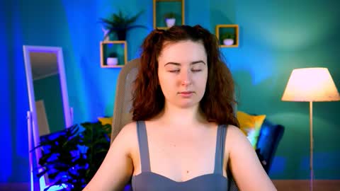 Ann Terry 3 online show from 12/15/25, 08:29