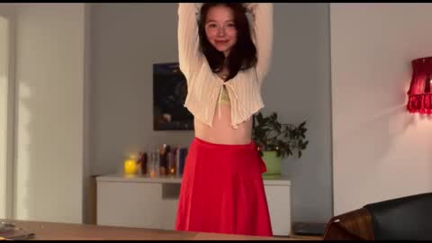 N  antics online show from 12/04/25, 04:22