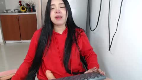 anntonella_squirt online show from 09/22/25, 02:30