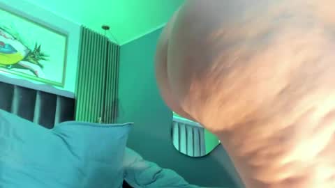 Hi  Pvt open Moans from lovense  tell me  Fav   143469 Especial level 34 online show from 01/16/25, 03:34