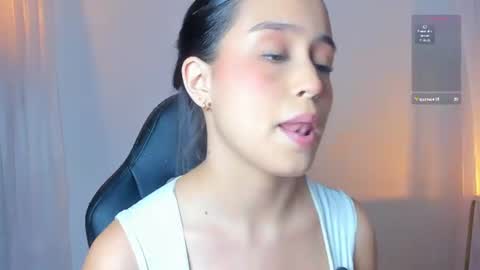 Anny online show from 07/10/26, 01:21