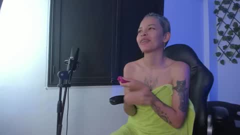 Anny online show from 11/26/25, 03:40