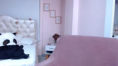 ANNY LOUIS online show from 12/13/24, 02:21