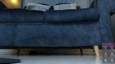 anny_loves online show from 06/05/26, 06:13