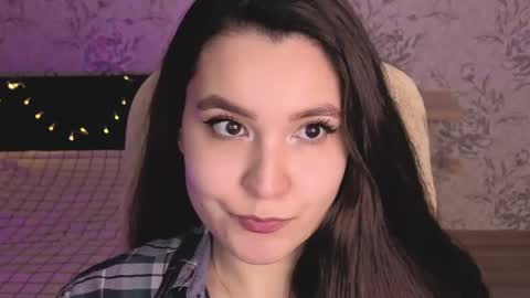 Annie online show from 05/31/26, 11:28