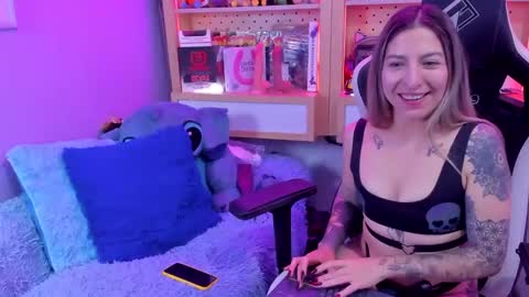 anny_stan online show from 12/12/24, 04:26