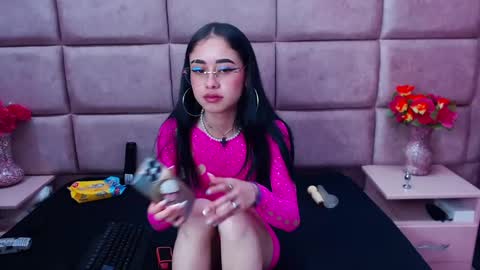 Anny online show from 12/17/24, 04:00