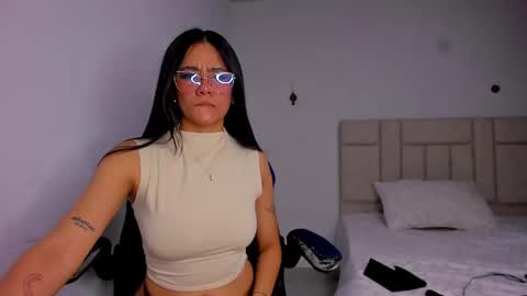  Valeria  online show from 05/17/26, 06:22