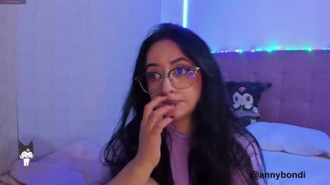 Snapshot of annybondie chatting on 02/20/25, 02:51 annybondie online show from 02/20/25, 02:51