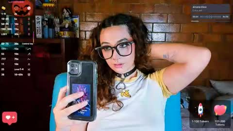 Snapshot of annycolin chatting on 10/29/25, 02:47 Anny  IG online show from 10/29/25, 02:47