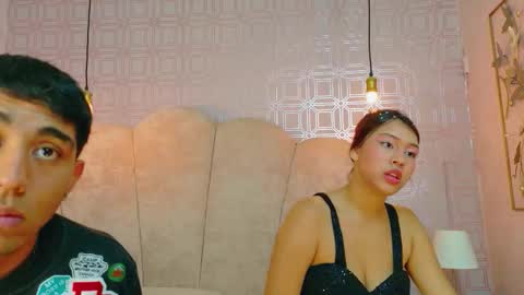 annyeli_bigtits online show from 11/03/25, 12:50