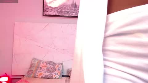 Anny  online show from 10/22/25, 02:45