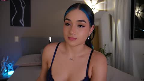    online show from 12/18/25, 02:50