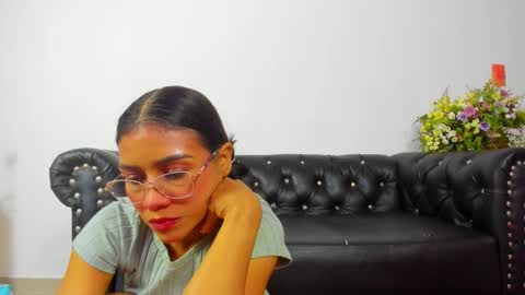 LittleSunny  My schedule 1400 - 2200 GMT -5 online show from 12/14/25, 02:06