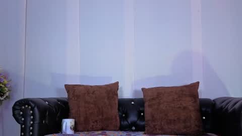 LittleSunny  My schedule 1400 - 2200 GMT -5 online show from 06/23/26, 03:26