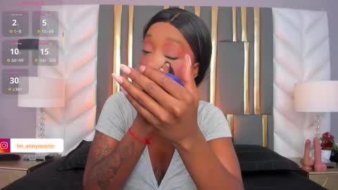 Anny online show from 11/19/25, 07:47