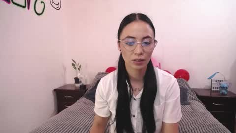 Anny online show from 02/16/25, 10:43
