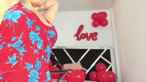Anny online show from 02/14/25, 09:21