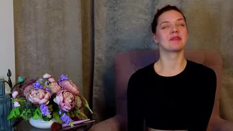 Anny online show from 02/14/25, 08:26