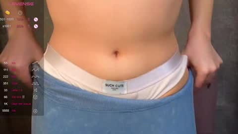 Anny online show from 02/17/25, 12:43