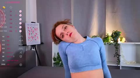 Anny online show from 02/23/25, 08:33