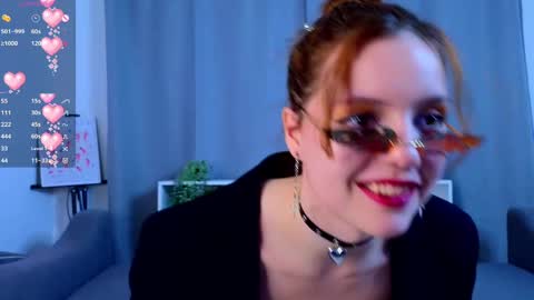 Anny online show from 03/10/25, 09:29