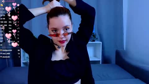 Anny online show from 03/11/25, 12:33