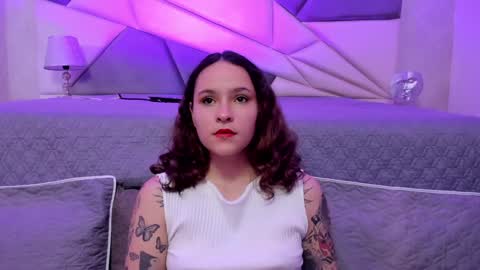AnnyT online show from 02/08/25, 10:51