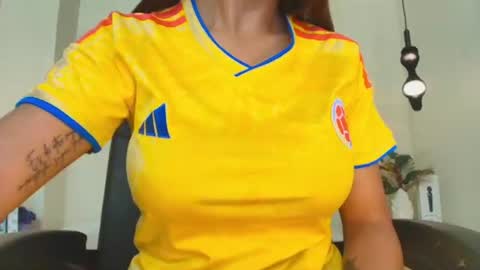 AnnyXhot online show from 07/03/26, 11:27