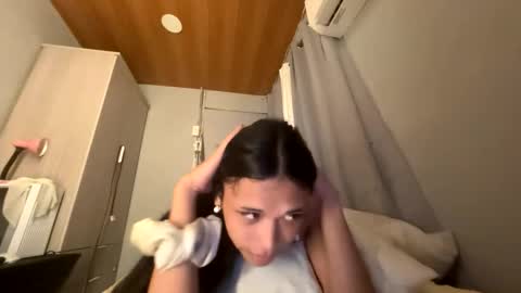 anok_yaii online show from 04/11/26, 08:57