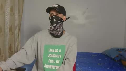 Snapshot of anonymous_face chatting on 12/03/25, 06:10 Anonymous online show from 12/03/25, 06:10