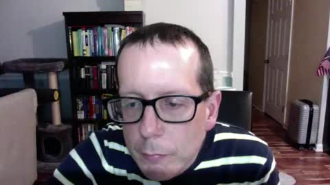Snapshot of anonymousfrederick76 chatting on 09/17/25, 10:33 anonymousfrederick76 online show from 09/17/25, 10:33