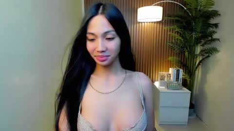 Stacy Maurice online show from 12/15/24, 09:24