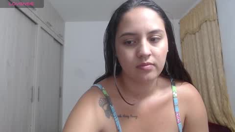 Anthonela Queen online show from 10/21/25, 12:11